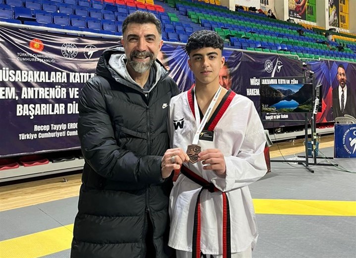 DENİZ ÇINAR DOĞAN TAEKWONDO BRANŞINDA TÜRKİYE ÜÇÜNCÜSÜ