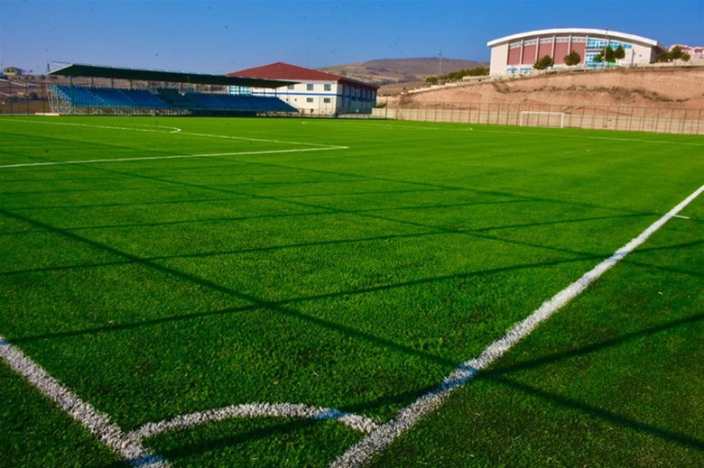 KOVANCILAR SPOR KOMPLEKSİ’NDE SPOR VE GENÇLİK YATIRIMLARI YERİNDE İNCELENDİ